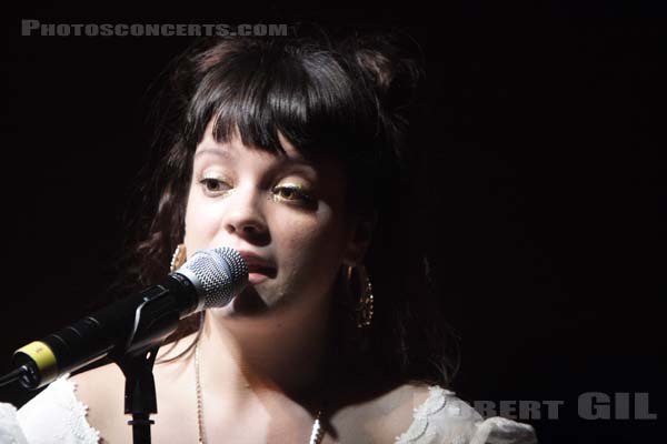 LILY ALLEN - 2006-11-09 - PARIS - La Cigale - 